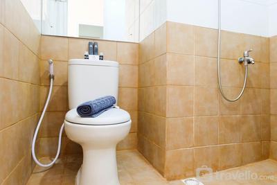 Apartemen Green Pramuka City - Modern and Bright 2BR Green Pramuka City Apartment By Travelio