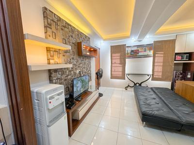 Apartemen Puncak Kertajaya - Spacious and Cozy Living 2BR Combined Unit at Puncak Kertajaya Apartment By Travelio