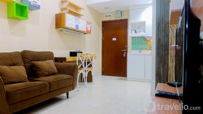 Apartemen Capitol Park Residence - Pool View 2BR Apartment at Capitol Park Residence By Travelio