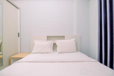 Apartemen Royal Heights - Well Furnished and Comfy 2BR at Royal Heights Apartment By Travelio