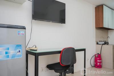 Apartemen Baileys - Comfort and Cozy Stay Studio Room at Baileys Apartment By Travelio