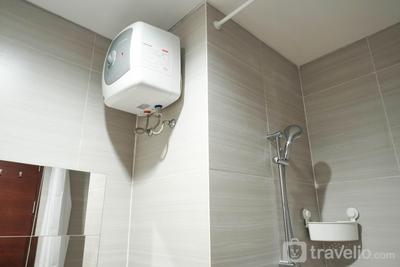 Apartemen West Vista - Elegant Studio at West Vista Apartment with City View By Travelio