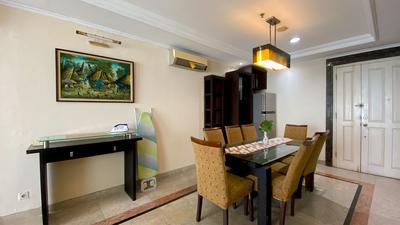 Apartemen French Walk (MOI) - Spacious and Homey 3BR at French Walk (MOI) Apartment By Travelio