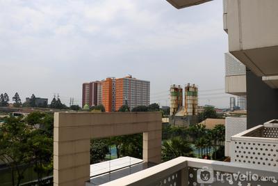 Apartemen West Vista - Fancy and Nice Studio Room at West Vista Apartment By Travelio