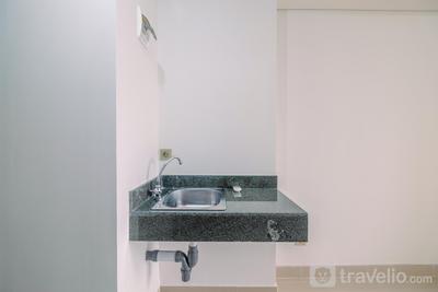 Apartemen Transpark Cibubur - Unfurnished Studio Apartment with AC at 19th Floor Transpark Cibubur By Travelio