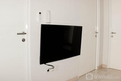 Apartemen Springlake Summarecon Bekasi - Comfort Living 3BR at Springlake Summarecon Bekasi Apartment By Travelio