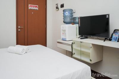 Apartemen Green Lake View - Simple Studio at Green Lake View Ciputat Apartment By Travelio