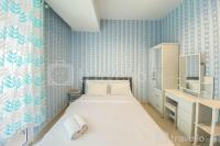 Minimalist Studio at West Vista Apartment By Travelio