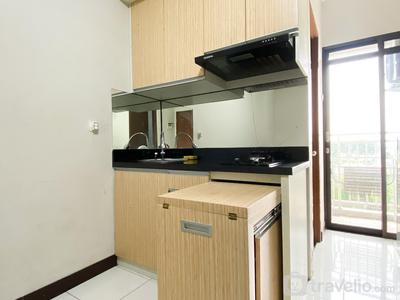 Apartemen Lagoon Bekasi Town Square - Basic 2BR at Lagoon Apartment near Betos By Travelio