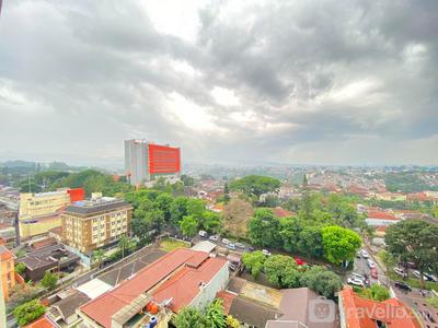 Apartemen Parahyangan Residence - Unfurnished 2BR Apartment with AC at Parahyangan Residence By Travelio