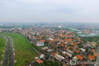 Apartemen Springlake Summarecon Bekasi - Deluxe and Modern 2BR The Springlake Summarecon Apartment By Travelio