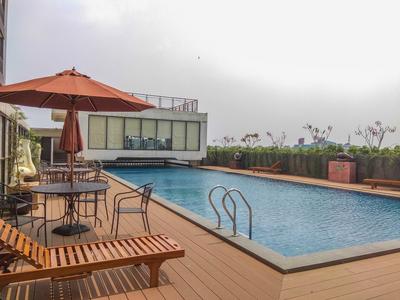 Apartemen Dave - Comfortable and Well Furnished Studio Dave Apartment By Travelio