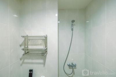 Apartemen Evenciio Margonda - Nice 1BR at Evenciio Margonda Apartment By Travelio