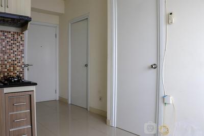 Apartemen Green Pramuka City - Unfurnished 2BR with AC at 18th Floor Green Pramuka City Apartment By Travelio