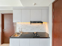 Apartemen Grand Sungkono Lagoon - Pleasant and Strategic 1BR at Grand Sungkono Lagoon Apartment By Travelio