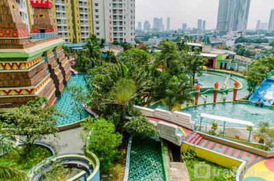 Apartemen Great Western - Simply and Cozy Pool View 2BR at Great Western Resort Apartment By Travelio