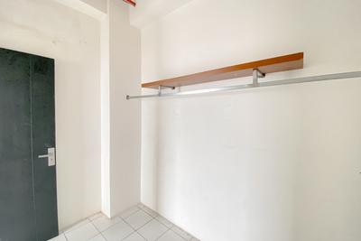 Apartemen Pancoran Riverside - Unfurnished 2BR with AC at Master Bedroom Pancoran Riverside Apartment By Travelio