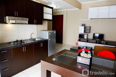 Apartemen Sudirman Park - Comfy 2BR Apartment at Sudirman Park By Travelio