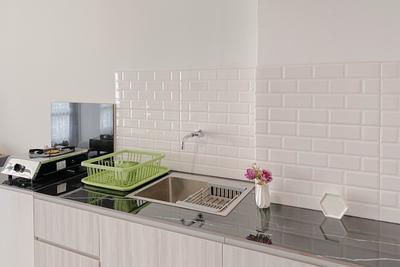 Apartemen LRT City Bekasi - Comfort and Simply Look Studio Eastern Green LRT City Apartment By Travelio