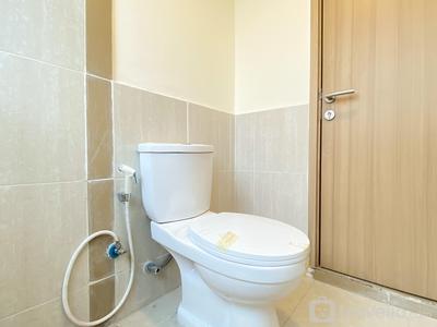 Apartemen Meikarta - Spacious 2BR Unfurnished at Meikarta Apartment By Travelio