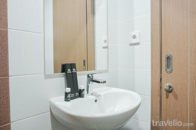 Apartemen Puri Orchard - Modern and Comfy 1BR Puri Orchard Apartment By Travelio