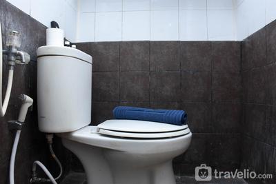 Apartemen Green Pramuka City - Comfort Living 1BR at Green Pramuka City Apartment By Travelio