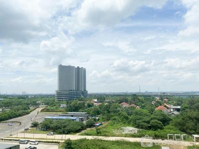 Apartemen Meikarta - Spacious and Cozy Living 3BR Unfurnished at Meikarta Apartment By Travelio