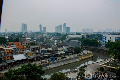 Apartemen Gading Icon - Pleasant 2BR Gading Icon Apartment with City View By Travelio