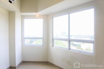 Apartemen Mustika Golf Residence - Unfurnished 1BR with AC Apartment at 15th Floor Mustika Golf Residence By Travelio