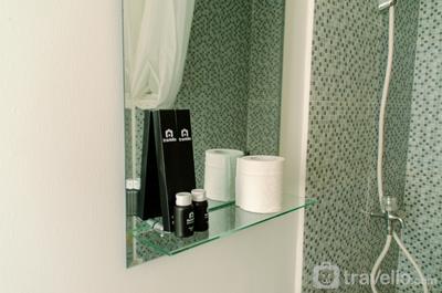 Apartemen Aeropolis Residence - Cozy Studio Apartment at Aeropolis Residence (No Kitchen) near CGK Airport By Travelio