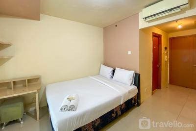 Apartemen Woodland Park Residence - Cozy Stay and Tidy Studio Apartment Woodland Park Residence By Travelio