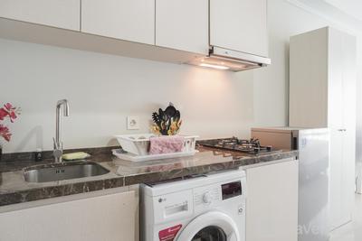 Apartemen Green Sedayu - Comfort and Homey Studio at Green Sedayu Apartment By Travelio