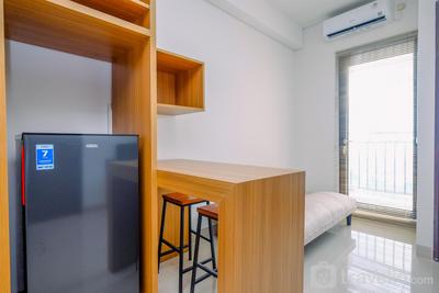 Apartemen Transpark Cibubur - Fully Furnished and Modern 2BR Transpark Cibubur Apartment By Travelio