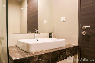 Apartemen Sudirman Hill - Modern Look Studio Room at High Floor Sudirman Hill Apartment By Travelio