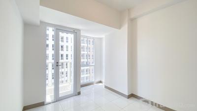 Strategic Studio Unfurnished at 15th Floor Tokyo Riverside PIK 2 Apartment By Travelio