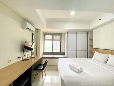 Apartemen Pollux Chadstone - Cozy and Minimalist Studio at Pollux Chadstone Apartment By Travelio