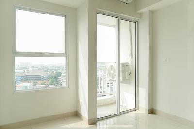 Apartemen Citra Living - Good Studio Unfurnished with AC at Citra Living Apartment By Travelio