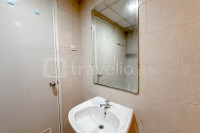 Apartemen Metropolis - Studio near UBAYA at Metropolis Surabaya Apartment By Travelio