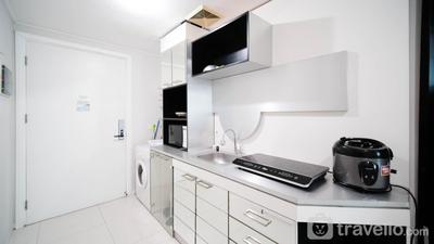 Apartemen The VIA And The Vue Ciputra World - Stunning and Cozy 1BR at The Via and The Vue Apartment By Travelio