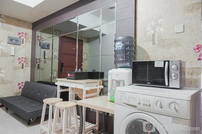 Apartemen Royal Mediterania Garden - Comfortable and Premium 2BR at Royal Mediterania Garden Apartment By Travelio