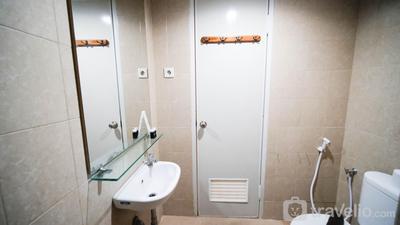 Apartemen Metropolis - Comfy Designed Studio at Metropolis Apartment By Travelio
