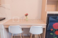 Apartemen The Parc South City - Spacious and Relaxing Studio Room at The Parc South City Apartment By Travelio