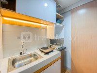 Apartemen The Alton - Cozy and Enjoy Living Studio at The Alton Apartment By Travelio