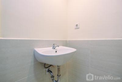 Apartemen Meikarta - Unfurnished 2BR at 23rd Floor Meikarta Apartment with AC By Travelio
