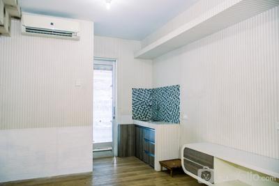 Apartemen Green Bay Pluit - Unfurnished Studio Apartment with AC at Green Bay Pluit By Travelio
