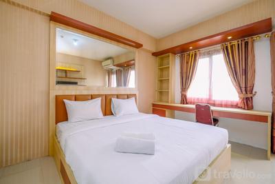 Apartemen Park View Condominium - Minimalist Studio at Park View Condominium Apartment By Travelio