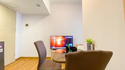 Apartemen Tokyo Riverside PIK 2 - Good and Warm 2BR at Tokyo Riverside PIK 2 Apartment By Travelio