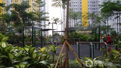 Apartemen Springlake Summarecon Bekasi - Deluxe and Modern 2BR The Springlake Summarecon Apartment By Travelio