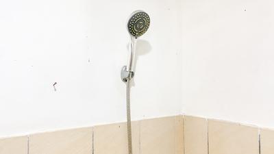 Apartemen Green Pramuka City - Unfurnished 2BR Apartment with AC at 18th Floor Green Pramuka City By Travelio