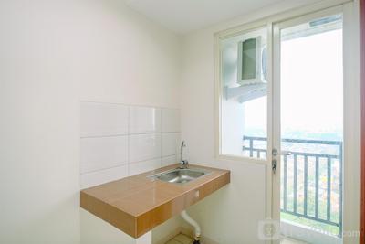 Apartemen Margonda Residence 4 - Unfurnished Studio with AC at Margonda Residence 4 Apartment By Travelio